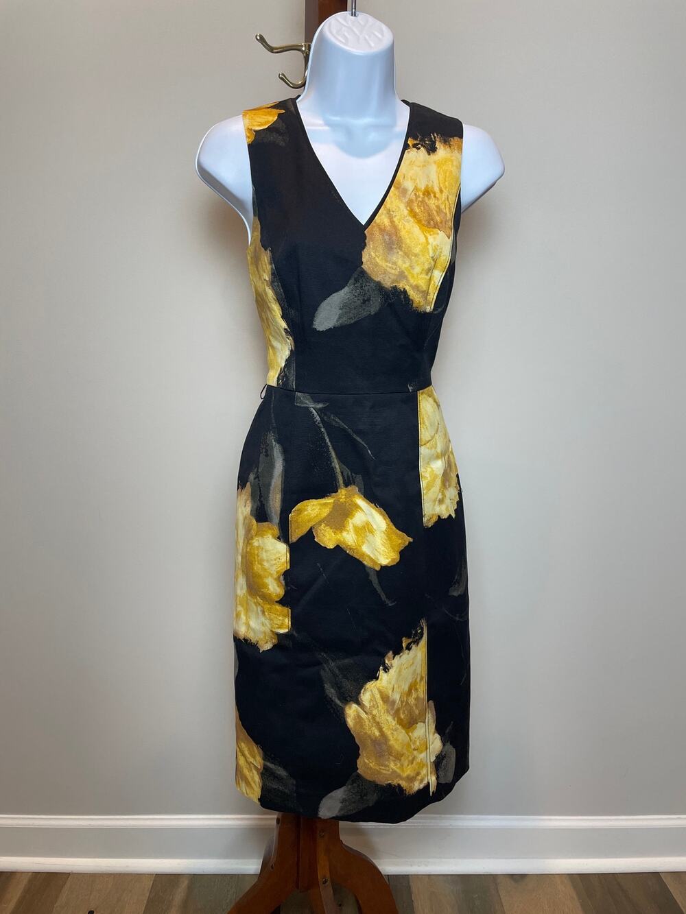 White House Black Market Floral Sheath Midi Dress Size 4 Black Yellow Cotton